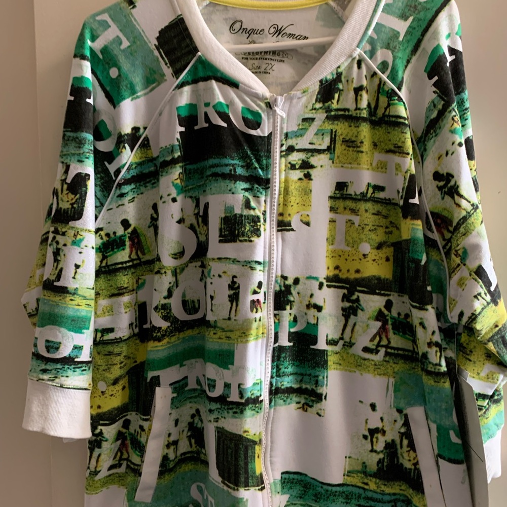 Onque Woman Green and White Stylish Top